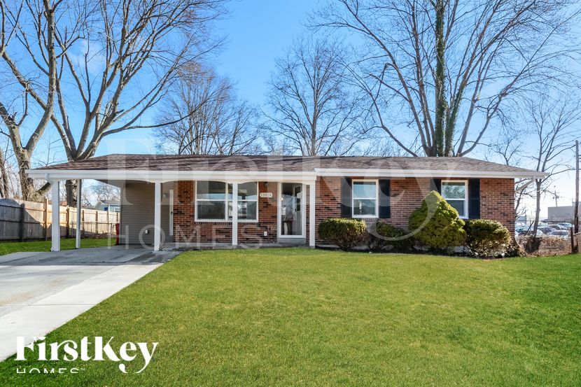 11024 Acton Dr in St. Louis, MO - Building Photo
