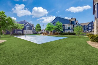 Madison Dell Ranch Apartments in Round Rock, TX - Foto de edificio - Building Photo