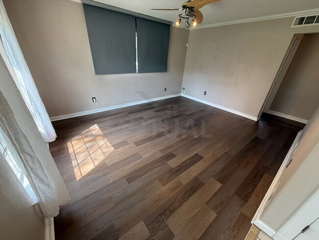 28124 Brentwood St in Southfield, MI - Building Photo - Building Photo