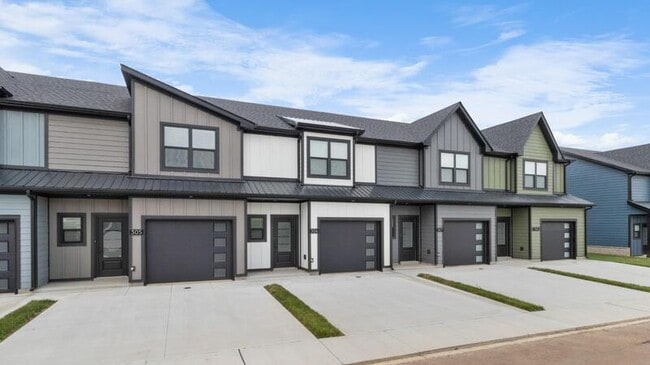 property at 306 Jonathan Wade Cir