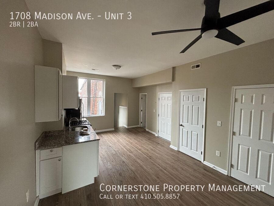 1708 Madison Ave in Baltimore, MD - Building Photo