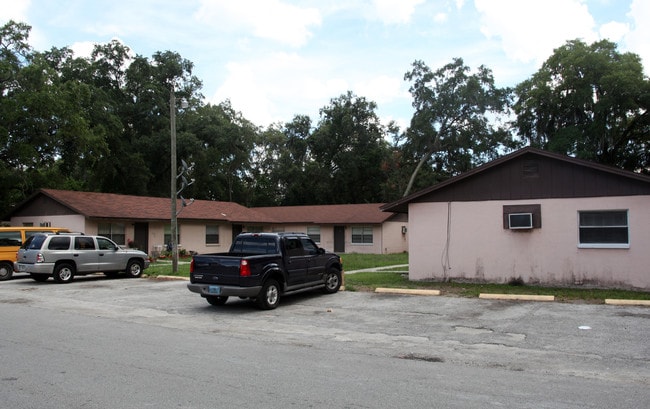 East 140 Ave Apartments in Tampa, FL - Building Photo - Building Photo