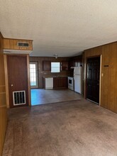 109 Ravenwood Dr in Jacksonville, NC - Foto de edificio - Building Photo