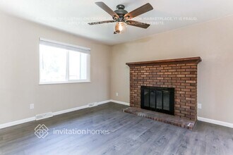 4467 S Eagle Cir in Aurora, CO - Building Photo - Building Photo