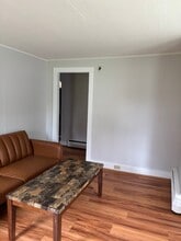 218 Main St, Unit 7 in Orono, ME - Building Photo - Building Photo