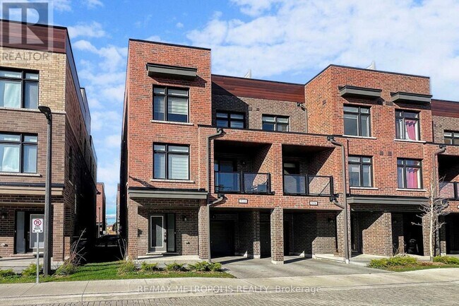 1865 Pickering Pkwy in Pickering, ON - Building Photo - Building Photo
