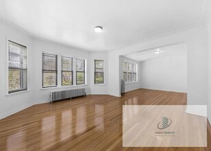 7148 S East End Ave in Chicago, IL - Building Photo - Building Photo
