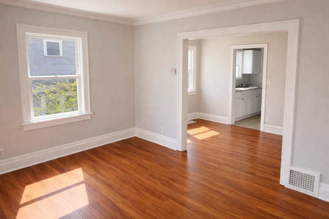 8028 Garfield Ave in Kansas City, MO - Building Photo - Building Photo