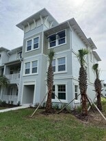 28407 Grassland Rnch Ln in Wesley Chapel, FL - Building Photo