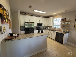 604 Pinehurst Point in Gulf Shores, AL - Foto de edificio - Building Photo