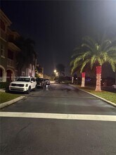 10902 NW 83rd St in Doral, FL - Building Photo - Building Photo