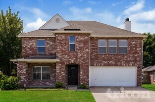 2209 Capstan Dr in Arlington, TX - Building Photo