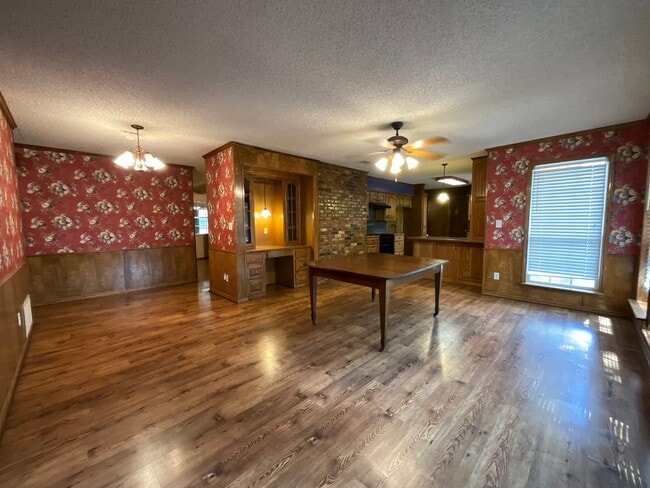 711 VZ County Road 2411 in Canton, TX - Building Photo - Building Photo