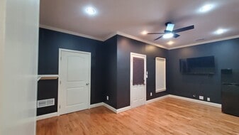 1848 Shoal Creek Blvd, Unit 1