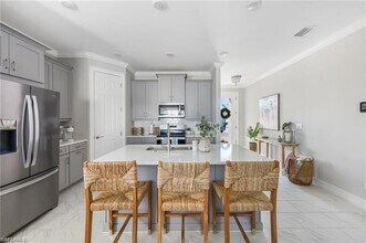 16769 Siesta Drum Wy in Bonita Springs, FL - Building Photo - Building Photo