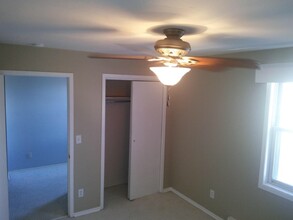 4130 Clover Rd, Unit A in Manitowoc, WI - Building Photo - Building Photo