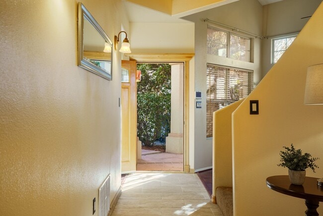 11001 Alta Dr NW in Albuquerque, NM - Building Photo - Building Photo