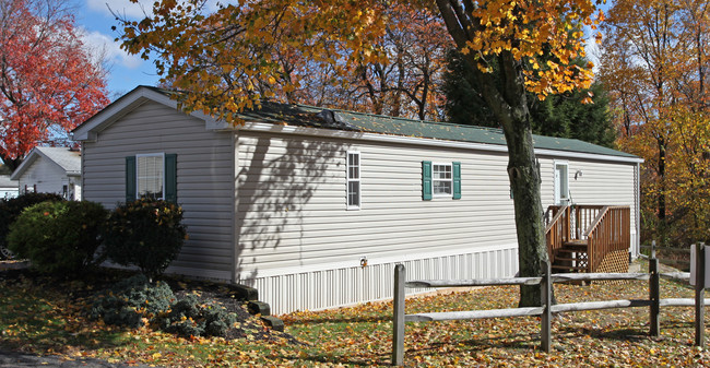 Holiday Hills in Murrysville, PA - Building Photo - Building Photo