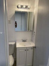 599 NW 33rd St-Unit -3 in Miami, FL - Building Photo - Building Photo