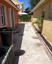 15801 SW 85th St in Miami, FL - Building Photo - Building Photo