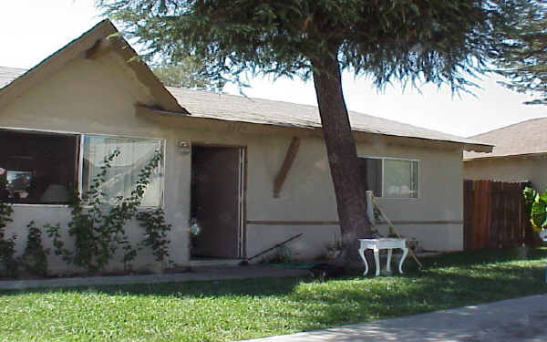 1160-1172 E Nocta St in Ontario, CA - Building Photo