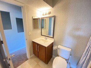 1922 Conway Rd in Orlando, FL - Building Photo - Building Photo