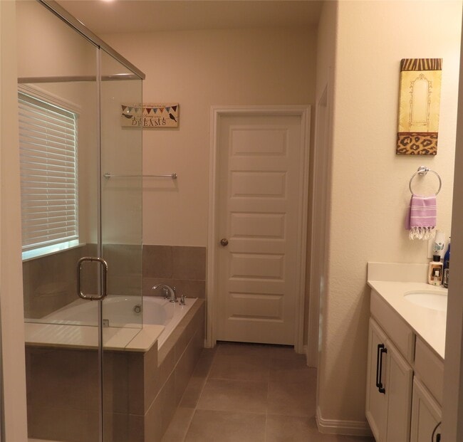 property at 10818 Sugar Pne Ln