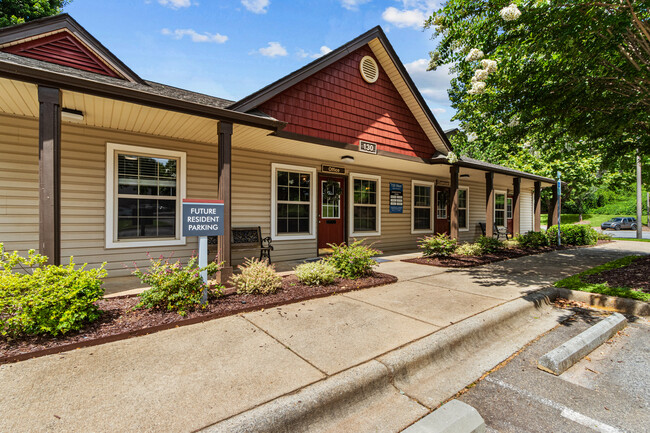 150 West Apartment Homes in Mooresville, NC - Building Photo - Building Photo