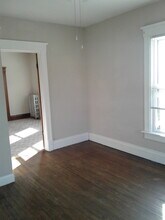 1314 11th St in Moline, IL - Building Photo - Building Photo