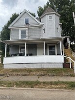 825 7th St NW in Canton, OH - Building Photo