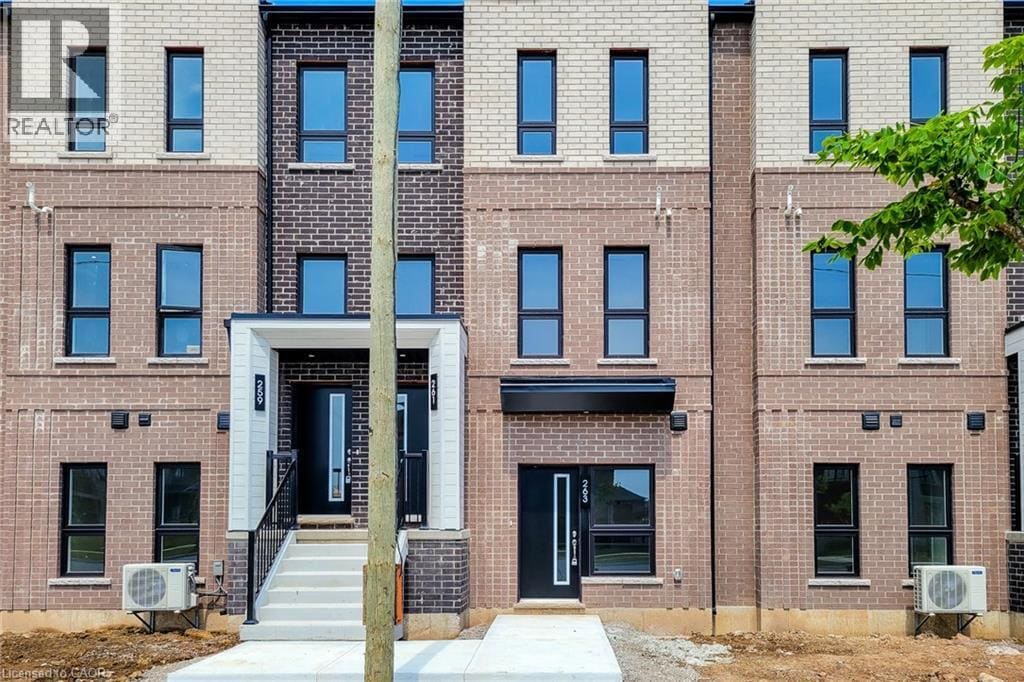 263 Burke St in Waterdown, ON - Building Photo