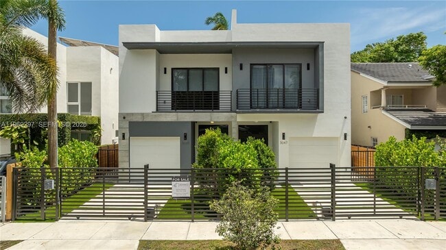 3047 Elizabeth St in Miami, FL - Building Photo - Building Photo