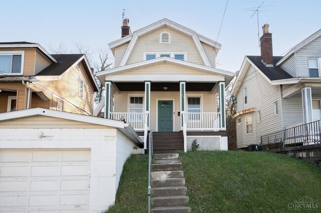 property at 21 Glenwood Ave