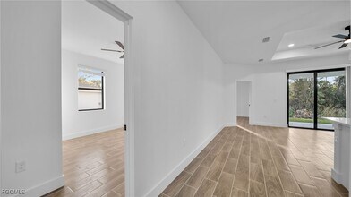 706 Homer Ave S in Lehigh Acres, FL - Building Photo - Building Photo