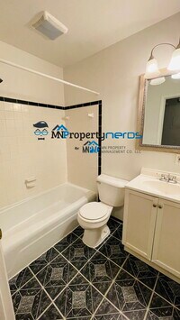 4530 Park Commons Dr photo'