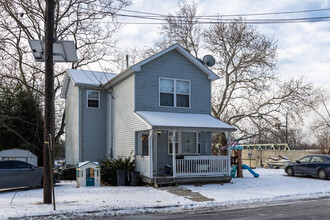 401-409 Rancocas Ave in Delanco, NJ - Foto de edificio - Building Photo