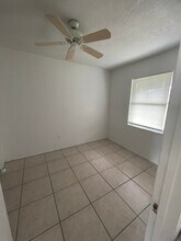 1537 Barbarie Ln in West Palm Beach, FL - Building Photo - Building Photo