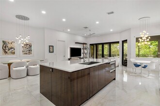 7587 Old Thyme Ct in Parkland, FL - Building Photo - Building Photo