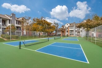 The Flats on San Felipe in Austin, TX - Foto de edificio - Building Photo