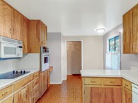 76575 Meadow Way photo'