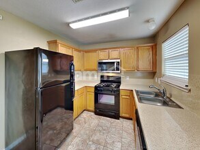 11735 Tierra Palms Ct in Houston, TX - Foto de edificio - Building Photo