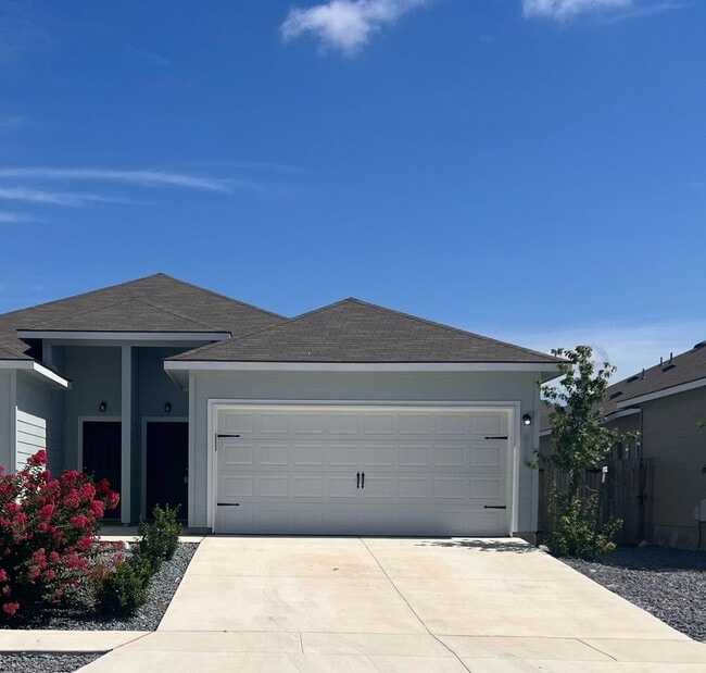 property at 3416 Scott Cir