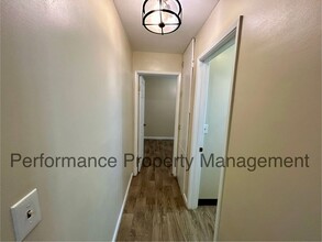 107 Plymouth Ave in Bakersfield, CA - Building Photo - Building Photo