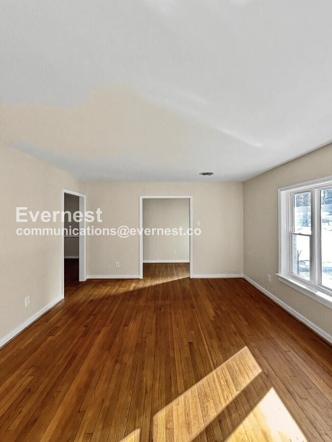 7001 Conifer Rd in Richmond, VA - Foto de edificio - Building Photo