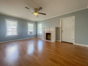 2502 Ethel Ave in Waco, TX - Foto de edificio - Building Photo