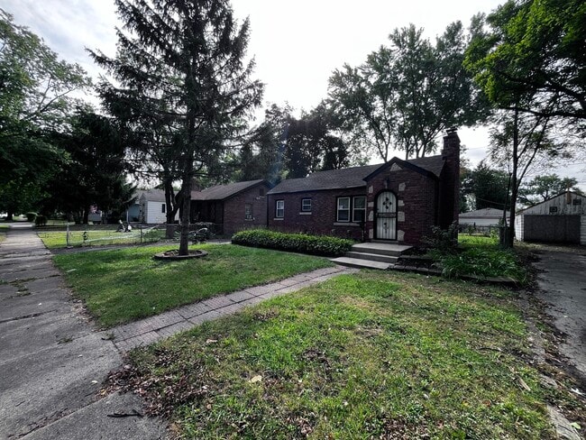 2131 170th St in Hazel Crest, IL - Building Photo - Building Photo