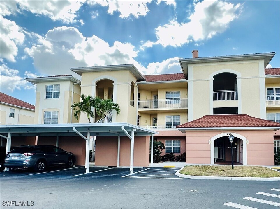 1133 Van Loon Commons Cir in Cape Coral, FL - Building Photo