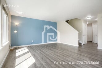 4587 Cornish Way in Denver, CO - Building Photo - Building Photo