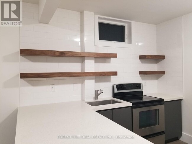 property at 37 Penhurst Ave