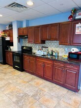 0 Cedar Swamp Rd in Glen Cove, NY - Building Photo - Building Photo